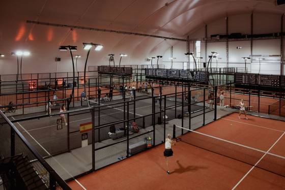 Moscow Padel Weekend II, сентябрь: детали и брендинг площадки