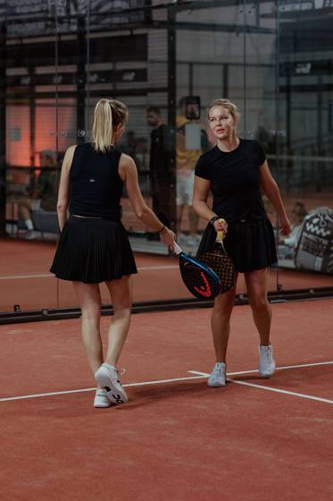 Moscow Padel Weekend II, сентябрь: детали и брендинг площадки